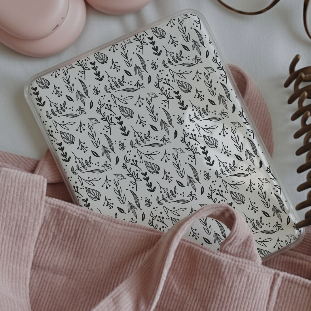 Minimalist Blind Date with A Kindle Box with Kindle Accessories