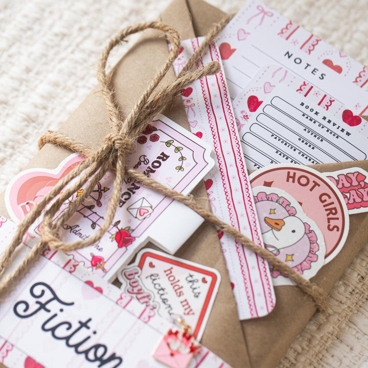 Blind Date with a Book with Matching Accessories - Choose Theme & Genre