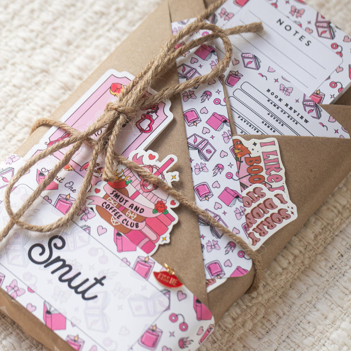 Blind Date with a Book - Red Spicy Romance Smut Theme